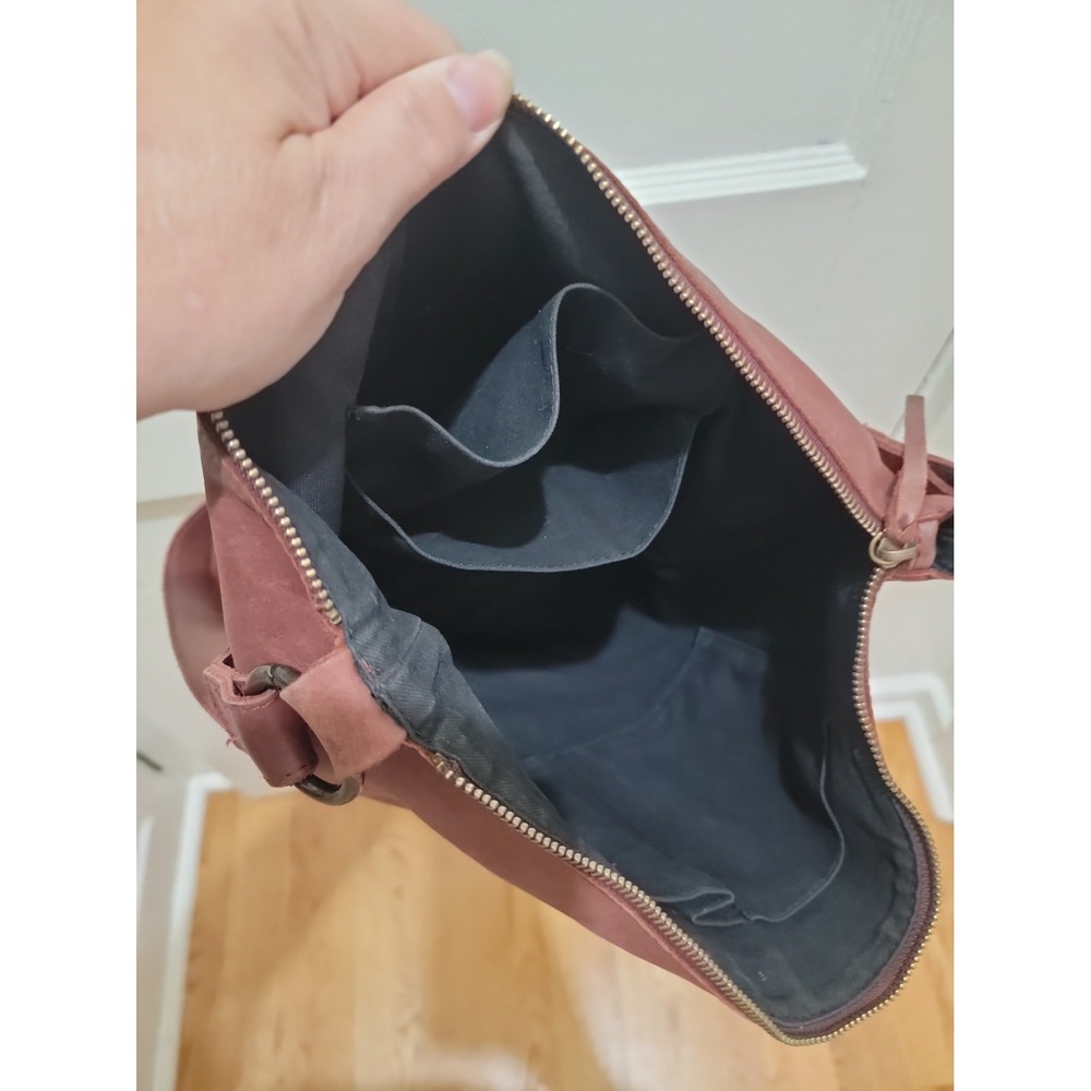 Fashionable Local and Global Brown Leather Shoulder Bag Hobo Bucket - Picture 7 of 8